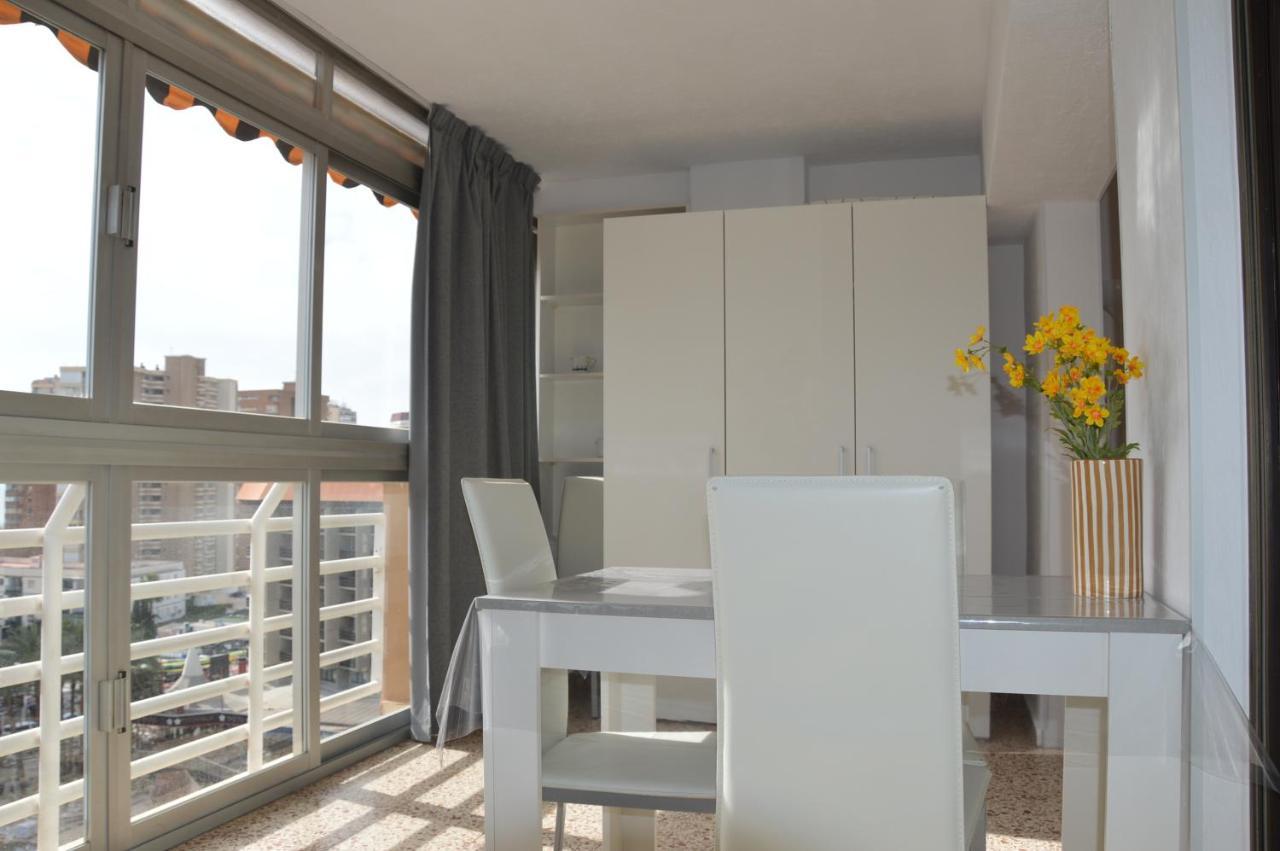 Apartamentos Provima Benidorm Buitenkant foto